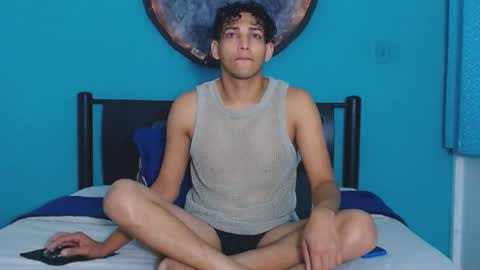 matthew_hawk19 online show from March 2025 08:42:01 PM