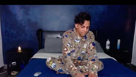 matthew_hawk19 online show from February 2026 02:00:02 PM