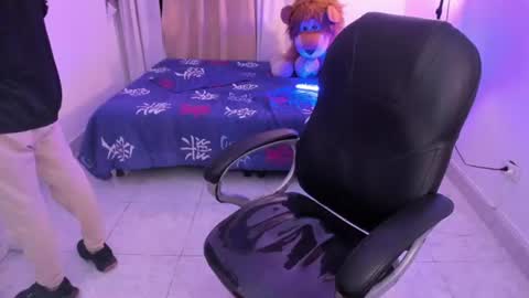 Snapshot of matthewboy_ chatting on August 2026 06:49:01 AM MatthewBoy online show from August 2026 06:49:01 AM
