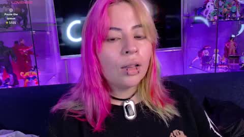 Snapshot of matti_sofia chatting on March 2026 11:06:01 AM TATIANA AND ROUS online show from March 2026 11:06:01 AM