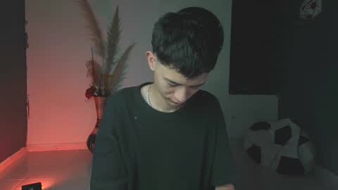 mattias     online show from January 2025 07:43:02 AM