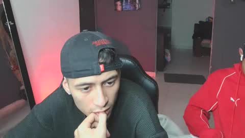 mattias     online show from February 2025 04:09:02 AM