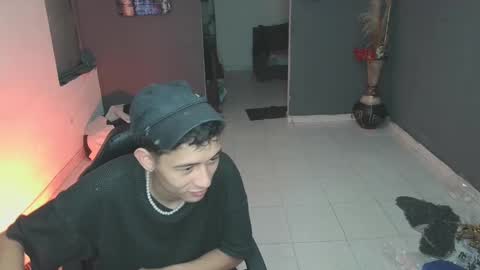 mattias     online show from February 2025 02:38:01 PM