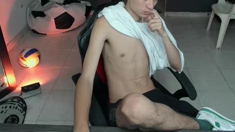 mattias     online show from March 2025 03:40:02 PM