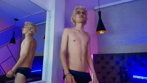 mattias     online show from September 2025 04:34:02 AM