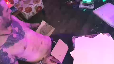 mattiedee369 online show from October 2025 09:03:02 PM