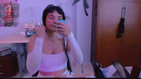 mattilda_18 online show from October 2025 07:33:01 PM