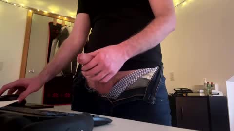 Snapshot of mattiufr chatting on December 2024 02:48:02 PM Matt online show from December 2024 02:48:02 PM