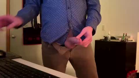 Snapshot of mattiufr chatting on January 2025 11:51:01 PM Matt online show from January 2025 11:51:01 PM