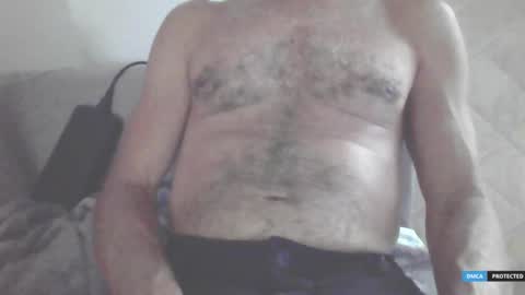 Snapshot of mattrudi chatting on November 2025 09:09:01 AM Matt R. online show from November 2025 09:09:01 AM