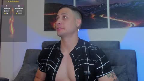 Snapshot of mattsaill_ chatting on January 2025 01:42:01 AM mattsaill_ online show from January 2025 01:42:01 AM