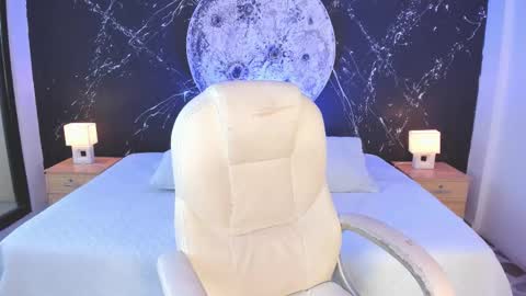 Snapshot of mattthompsonn chatting on November 2025 08:42:02 PM Matt online show from November 2025 08:42:02 PM