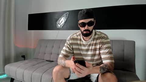 Snapshot of mattxfeet chatting on December 2024 05:22:01 PM Matt online show from December 2024 05:22:01 PM