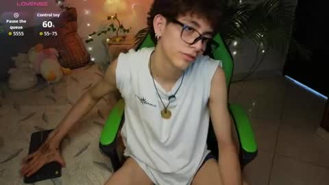 matty_spark online show from April 2026 01:24:01 PM