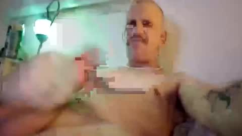 mattyfin80 online show from February 2026 12:20:01 PM