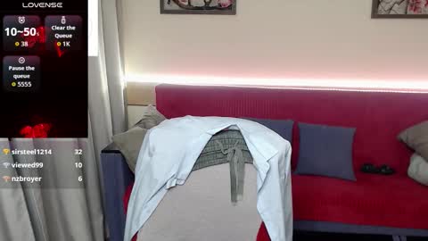 Snapshot of mature_blonde7 chatting on November 2025 03:18:02 AM Lana online show from November 2025 03:18:02 AM