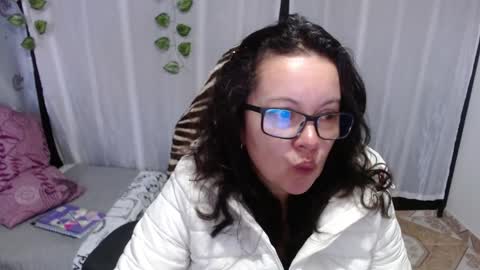 Snapshot of mature_wolf chatting on February 2025 12:26:02 PM Sonia online show from February 2025 12:26:02 PM