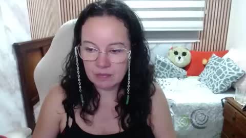 Sonia online show from May 2026 05:32:02 PM