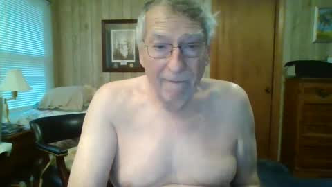 Snapshot of maturecouple1954 chatting on January 2025 12:48:01 PM SXECPL55 at G mail Dot Com online show from January 2025 12:48:01 PM