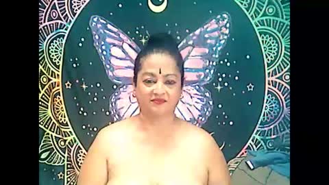 Snapshot of matureindian4u65 chatting on February 2025 03:26:01 PM matureindian4u65 online show from February 2025 03:26:01 PM