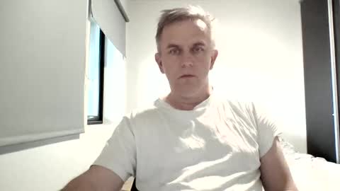 Snapshot of matureontheedge chatting on May 2026 12:32:02 PM matureontheedge online show from May 2026 12:32:02 PM