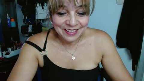 Cecilia online show from November 2025 08:52:01 PM