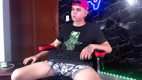 Matias online show from January 2025 03:12:01 PM