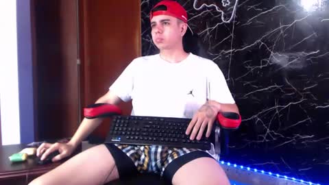 Matias online show from January 2025 10:50:01 AM