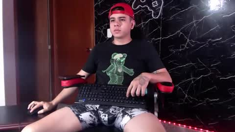 Matias online show from February 2025 09:38:02 AM