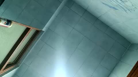 mau422 online show from November 2025 12:10:02 AM