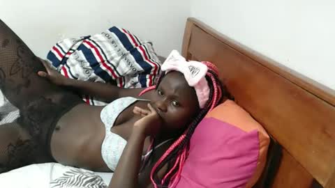 Snapshot of maui_001 chatting on October 2025 10:45:02 AM moh online show from October 2025 10:45:02 AM