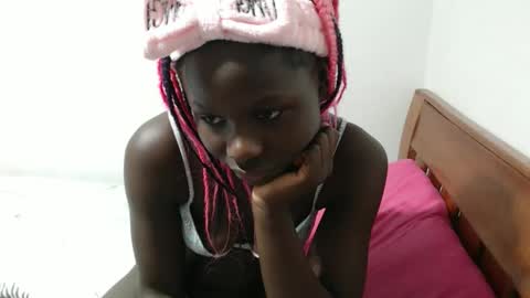 Snapshot of maui_001 chatting on October 2025 07:06:02 AM moh online show from October 2025 07:06:02 AM