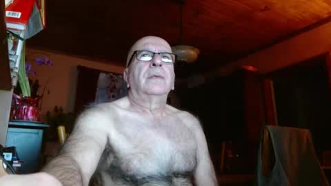 Maurice online show from January 2025 11:45:01 AM