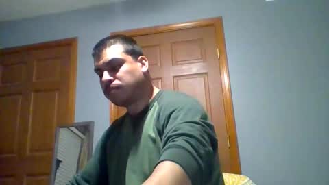 Snapshot of mauricescott chatting on February 2026 01:47:02 AM mauricescott online show from February 2026 01:47:02 AM