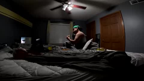 Snapshot of mauricescott chatting on March 2026 05:02:02 AM mauricescott online show from March 2026 05:02:02 AM