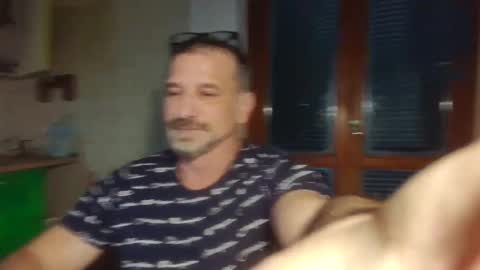 Snapshot of mauro1971 chatting on November 2025 12:05:02 PM mauro1971 online show from November 2025 12:05:02 PM