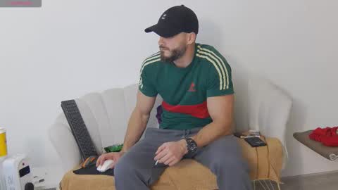 Snapshot of mauro_real_man chatting on November 2025 06:08:01 PM mauro_real_man online show from November 2025 06:08:01 PM