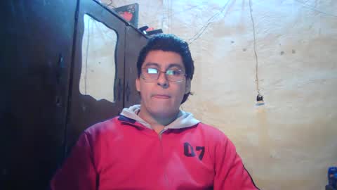 Snapshot of maurodirty chatting on January 2025 09:40:02 AM Mauro online show from January 2025 09:40:02 AM