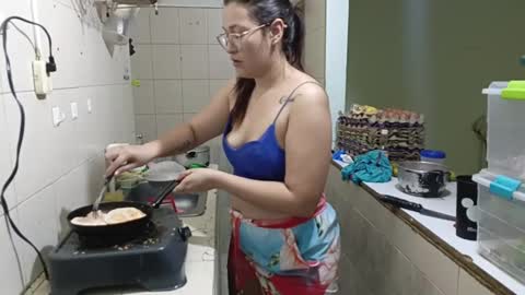 Snapshot of mauroluxandra chatting on February 2025 04:56:02 PM mauroluxandra online show from February 2025 04:56:02 PM