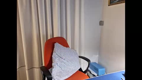 Marcellobausola  s k i -p e online show from December 2025 10:14:01 PM