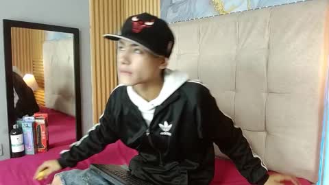 maverickhotson303av online show from December 2025 04:20:02 AM