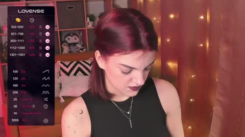Snapshot of mavis_crystal chatting on December 2024 12:59:02 AM Mavis online show from December 2024 12:59:02 AM
