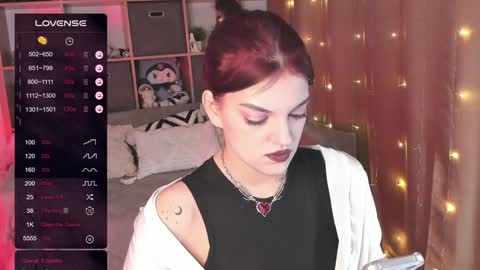 Snapshot of mavis_crystal chatting on December 2024 10:39:02 PM Mavis online show from December 2024 10:39:02 PM