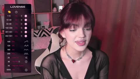Snapshot of mavis_crystal chatting on January 2025 08:15:02 PM Mavis online show from January 2025 08:15:02 PM