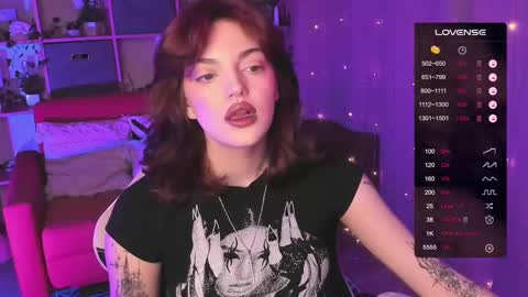 Snapshot of mavis_crystal chatting on February 2025 11:04:02 PM Mavis online show from February 2025 11:04:02 PM