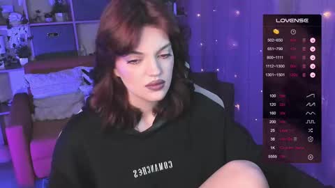 Snapshot of mavis_crystal chatting on March 2025 12:28:02 AM Mavis online show from March 2025 12:28:02 AM
