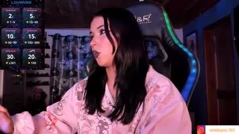 Snapshot of mavis_fuentes chatting on November 2025 11:51:01 PM Hilary online show from November 2025 11:51:01 PM