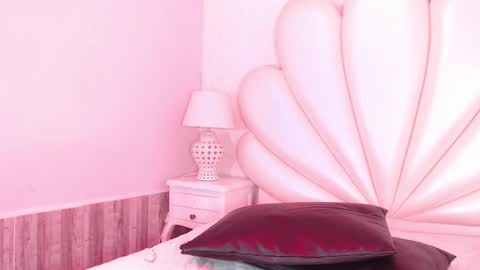 Snapshot of mavismanson chatting on October 2025 09:32:02 PM mavismanson online show from October 2025 09:32:02 PM