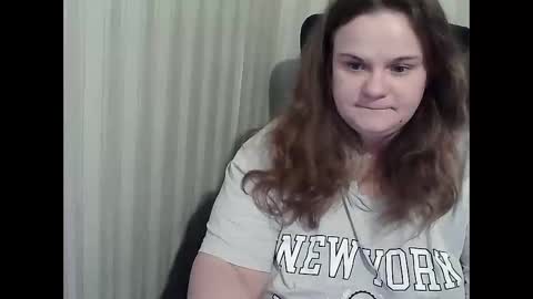 Snapshot of mavka2025 chatting on November 2025 09:57:02 PM Mavka2025 online show from November 2025 09:57:02 PM