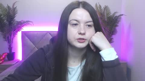 Snapshot of mavkacute chatting on October 2025 06:17:02 PM MavkaCute online show from October 2025 06:17:02 PM